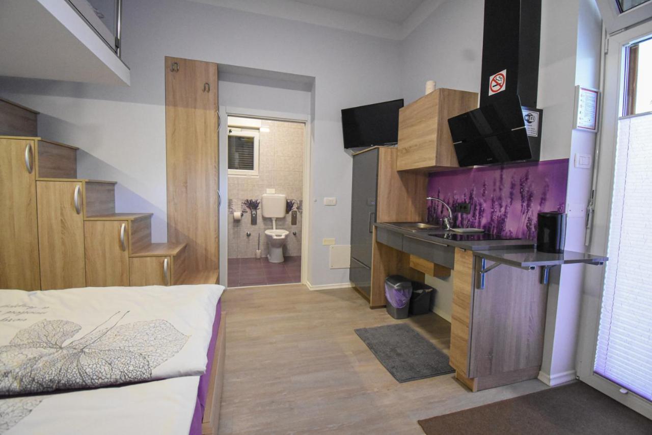 Apartmaji Sobe Zvezda Pobegi Exterior foto