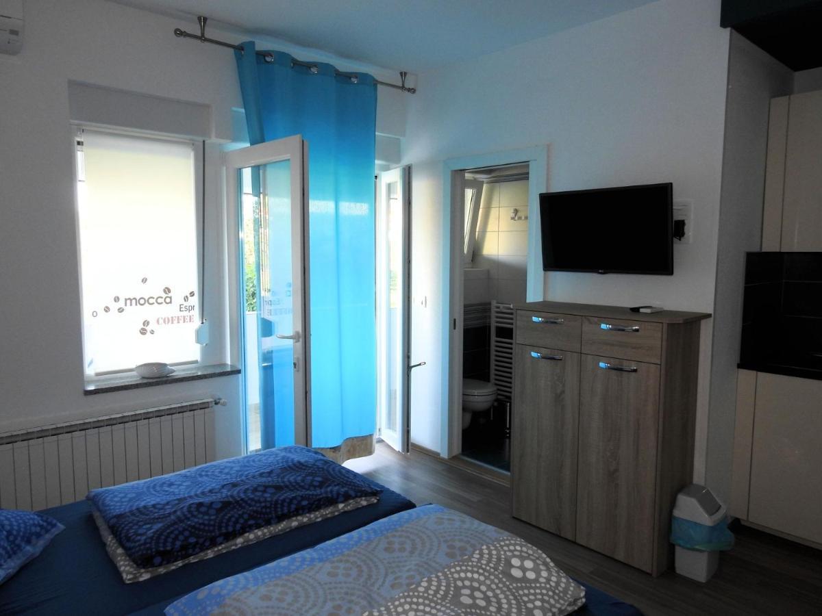 Apartmaji Sobe Zvezda Pobegi Exterior foto