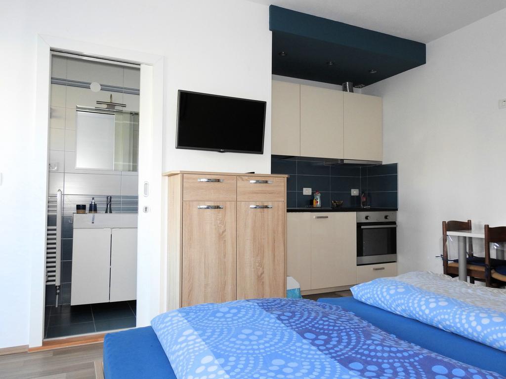 Apartmaji Sobe Zvezda Pobegi Exterior foto